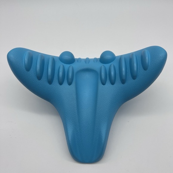 Benepom Other - Benepom Cervical Neck Stretcher Pain Relief Shoulder Relaxer Muscle Massager